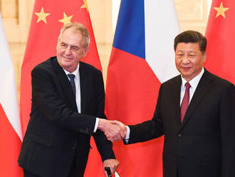 Navzdory Zemanovým cestám je český obchod s Čínou slabý