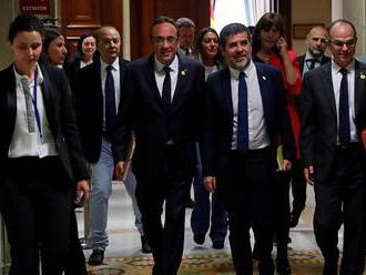 Päť uväznených separatistov sa stane členmi španielskeho parlamentu