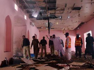 Výbuch v mešite v Pakistane zabil dvoch ľudí, 28 zranil