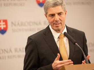 Bugára hnevá, že Fico ďakoval ĽSNS. Rozhodnutie NS vníma ako problém