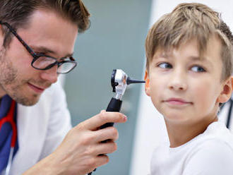 Chlapec   mal čudný pocit v uchu: FOTO Keď sa lekári pozreli dnu... Takéto niečo ešte nevideli