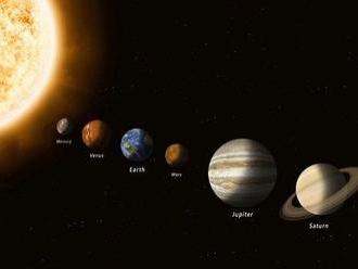 Podľa vedcov hrozí, že ľudstvo vyplieni zdroje našej slnečnej sústavy