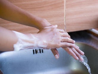 Najšpinavšie miesta posiate baktériami: Po dotknutí týchto PREDMETOV si ihneď umyte ruky!