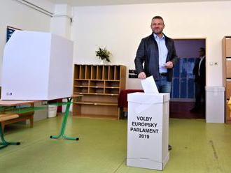 Pellegrini dúfa, že najnižšia účasť v eurovoľbách nebude na Slovensku a spomenul aj cestu do Ruska