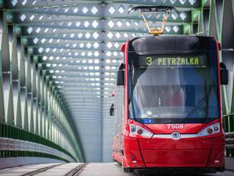 Mestskú dopravu v Bratislave čakajú zmeny, električky a trolejbusy budú mať nový cestovný poriadok