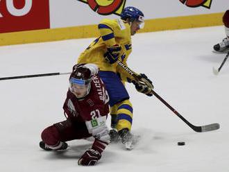 Video: Robert Bukarts strelil hetrik, ale Lotyšsko na MS v hokeji 2019 tesne nestačilo na Švédsko