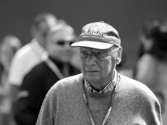 Vo veku 70 rokov zomrel Niki Lauda, legendárny jazdec F1  