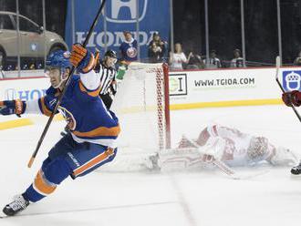 Brock Nelson pokračuje v tíme New York Islanders, „ostrovanom“ sa upísal na šesť rokov