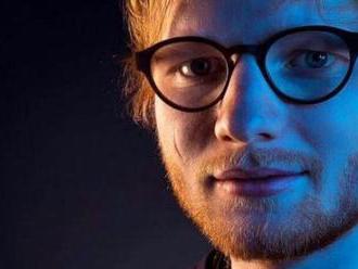 Ed Sheeran je novou tváří známé značky kečupů