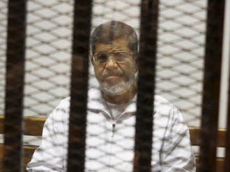 Egyptský exprezident Mursí zemřel u soudu