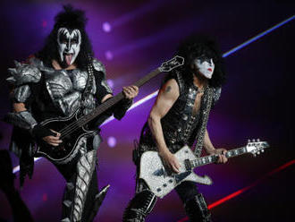 ZZ Top a BSP v Praze naladili tisíce lidí na vystoupení Kiss