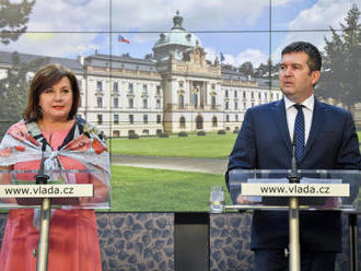 Vláda schválila parametry rozpočtu, ministři ČSSD se zdrželi