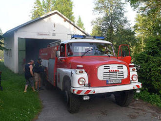 VIDEO: Dobrovoľní hasiči z Lomnice zasahovali aj pri lesných požiaroch