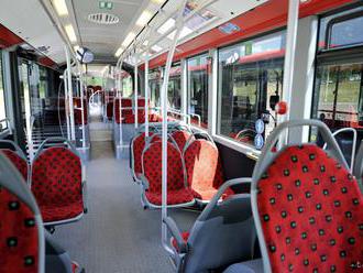 DPB už vypravil prvých päť nakúpených ojazdených autobusov