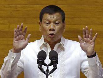 Filipínsky prezident sa snaží upokojiť situáciu v Juhočínskom mori