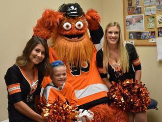 Gritty's hospital visit with a 7-year-old fan is beautiful and wholesome     - CNET