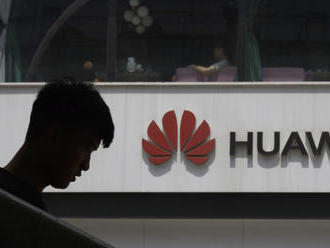 Huawei sponzoroval českou diplomacii v Pekingu. Ve stejné době za něj začal lobbovat Zeman