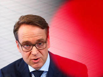 Souboj o šéfa Evropské centrální banky bude napínavý. Běžně přátelský Draghi zaútočil na německého k