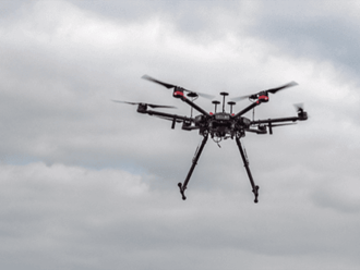   Povinná registrace a další novinky. Co přináší nová evropská regulace dronů?