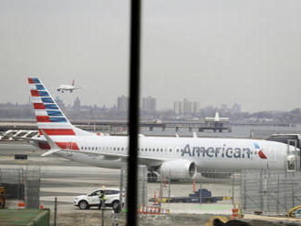 Reuters: Boeing 737 MAX má další problémy, řeší je s FAA