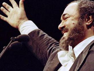 Portrét operní legendy. Kina rozbouří Luciano Pavarotti
