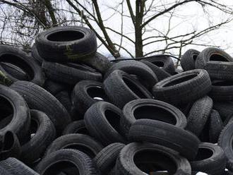 V obci má vzniknúť veľký sklad pneumatík, ľudia sa boja kamiónov a znečistenia