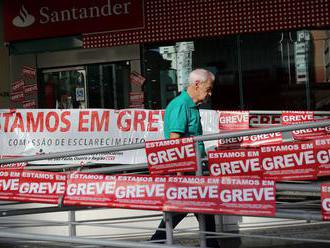 V Brazílii sa začal generálny štrajk proti dôchodkovej reforme
