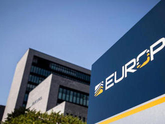  Europol: Islamský štát vo zvýšenej miere využíval ženy i v boji
