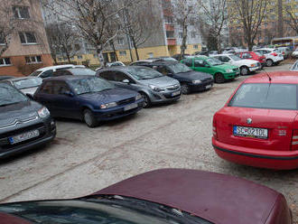 Bratislavskí poslanci schválili parkovaciu politiku