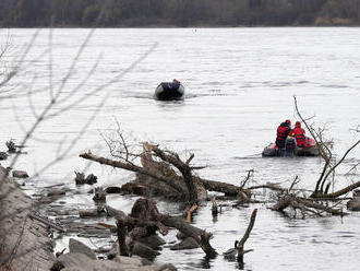 Z jazera Klinger v Banskej Štiavnici vytiahli hasiči telo 48-ročného muža