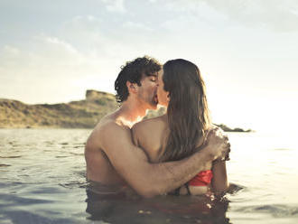 Koniec nežnostiam na pláži: Obľúbené talianske letovisko zavádza Hliadky lásky