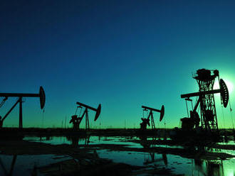 Ľahká americká ropa oslabila o 29 centov, zlacnela aj ropa Brent