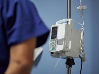 Onkologické oddelenie v Nitre získalo darom nové prístroje na dávkovanie chemoterapie