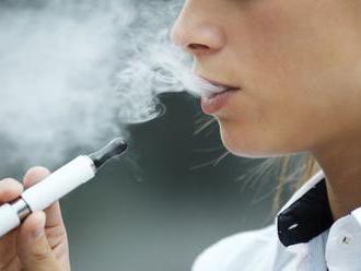 San Francisco chce zakázať predaj elektronických cigariet, podľa vedcov ničia pľúca aj cievy