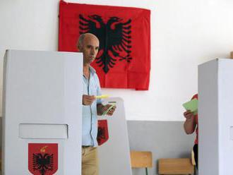 V Albánsku sa konajú komunálne voľby, opozícia vyzvala na ich bojkot