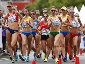 Ruská chodkyňa Klavdija Afanasievová prekonala svetový rekord, jej výkon však neuznajú