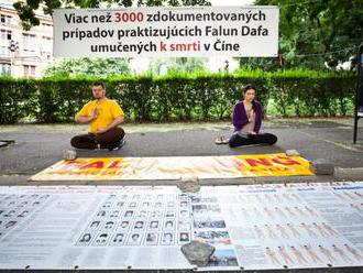 V Bratislave si uctili výročie prenasledovania Falun Gongu, pri ktorom zatkli a mučili milióny ľudí