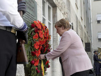 Nemecko si pripomenulo 75. výročie pokusu o atentát na Hitlera, na ceremónii bola aj Merkelová