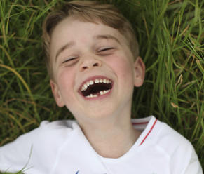 Britský princ George slaví šesté narozeniny, jsou nové fotografie