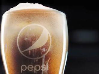Na trh přichází Nitro Pepsi, nealko nápoj plněný dusíkem