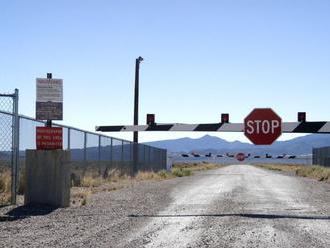 1.2 million want to raid Area 51 to 'see them aliens'     - CNET