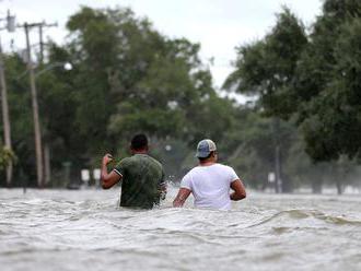 Foto: Tropická bouře Barry zasáhla americký stát Louisiana - Aktuálně.cz
