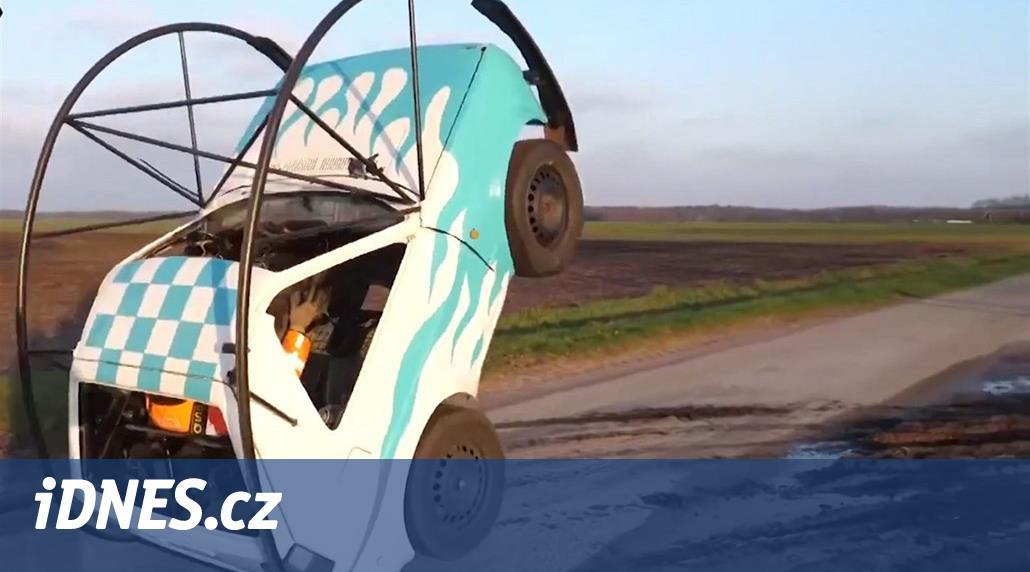VIDEO: Kutil naučil dělat starý volkswagen kotrmelce