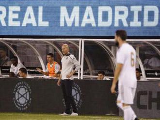 Video: Real Madrid podľahol aj „kohútom“, ale tréner Zidane je pozitívny a upokojuje fan