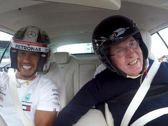 Paralyzovaná legenda slaví 50 let v F1, úsměv na tvář jí vrátil Lewis Hamilton