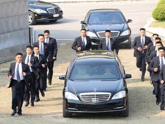 Kim Čong–un propašoval do země mnohem více zakázaných aut, než se předpokládalo