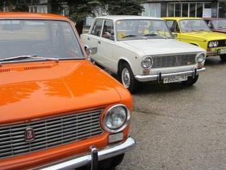 Rusové spočítali, kolik aut z dob SSSR dodnes jezdí po jejich silnicích