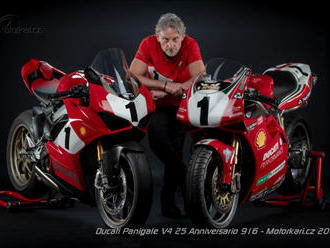 Ducati slaví 25 let legendární 916