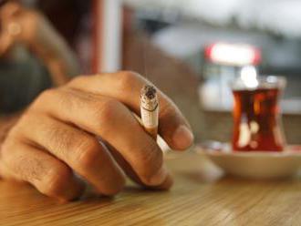 Fajčenie stojí svet ročne vyše miliardy eur