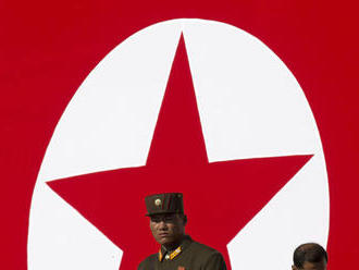 Zahraničný obchod KĽDR spadol na polovicu, pre prísne sankcie